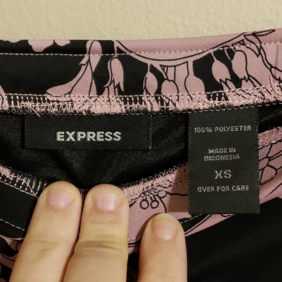 Express Asymmetric pink and black skirt - Picture 3 of 4